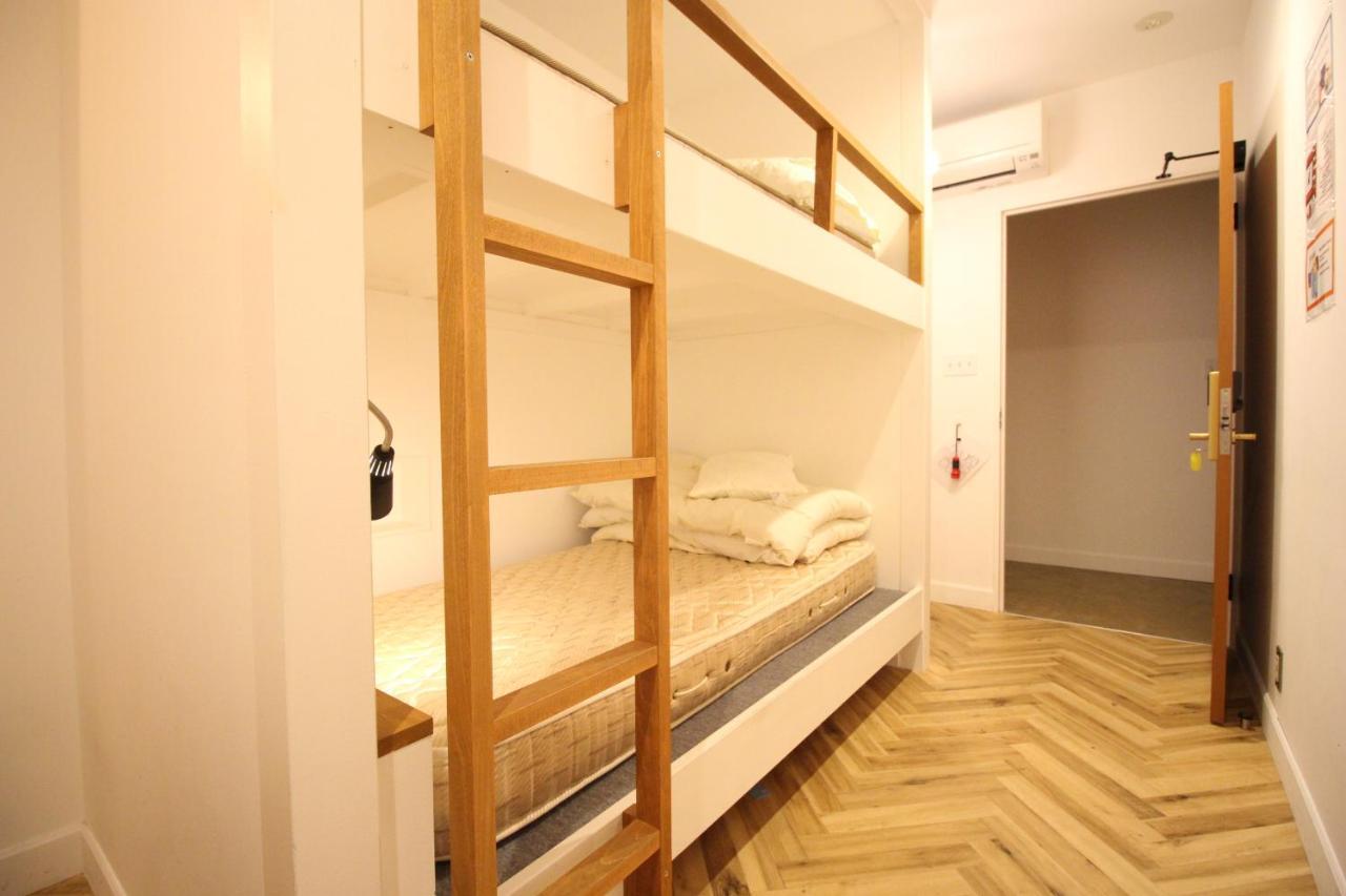 The Next Door Dormitory & Private Hostel Kyōto Exterior foto